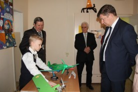 Сергей Ладанов поздравил участников научно-практической конференции Академии юных исследователей с открытием